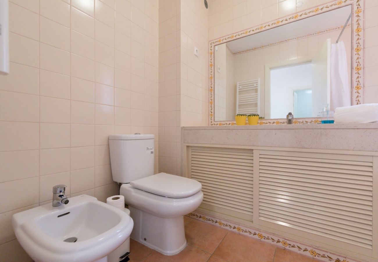 Apartamento en Aroeira - Apartment Nitin