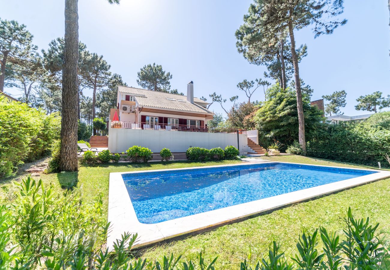 Villa en Aroeira - Villa Aster