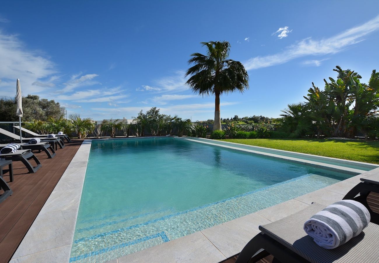 Villa en Alcantarilha - Villa Julimar