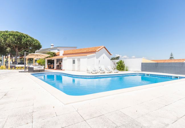 Villa de lujo para vacaciones con piscina.