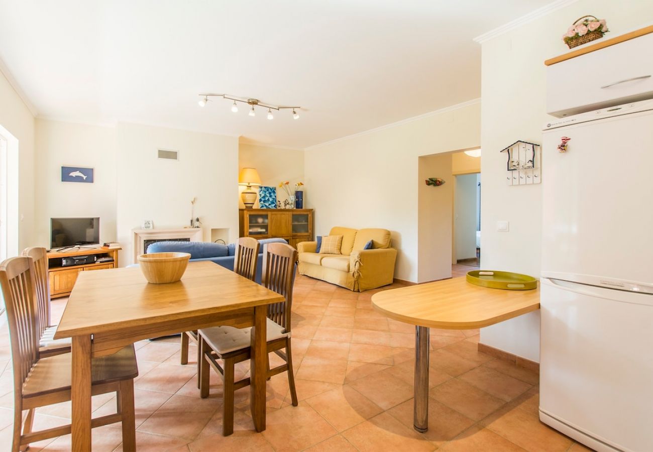 Apartamento em Aroeira - Apartment Anibal