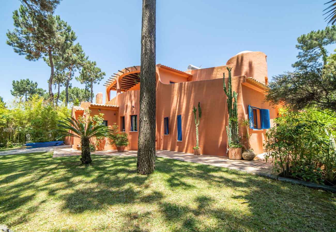 Villa em Herdade da Aroeira - Villa Bambu