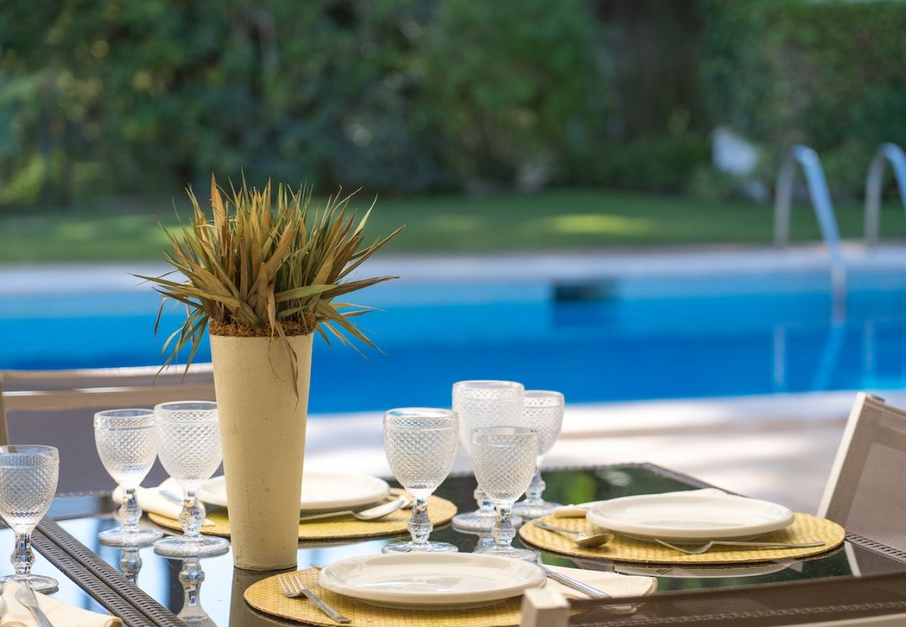 Outdoor dining area.